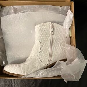 Snakeskin Cowgirl Boots